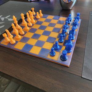 Epoxy chess set